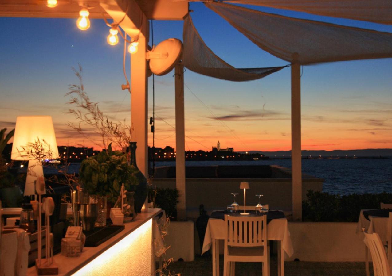La Bella Trani - Suites And B&B Экстерьер фото