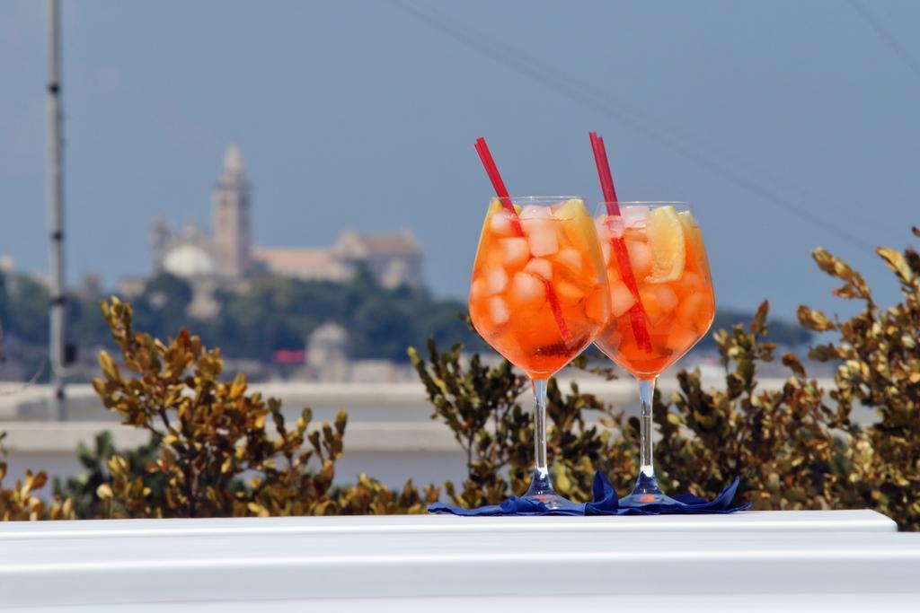 La Bella Trani - Suites And B&B Экстерьер фото
