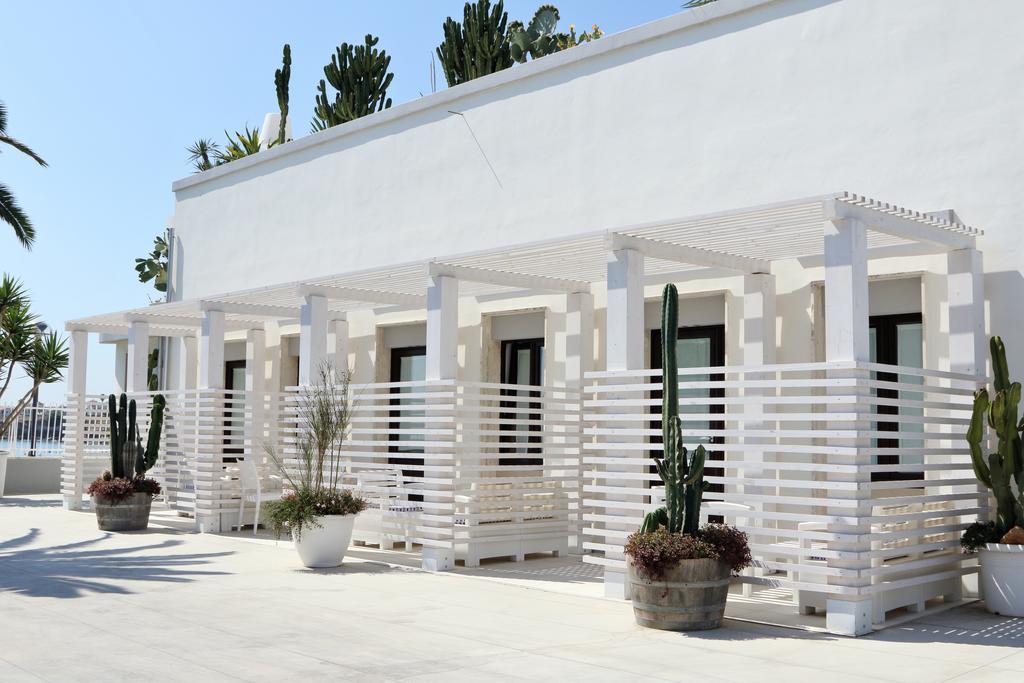 La Bella Trani - Suites And B&B Экстерьер фото