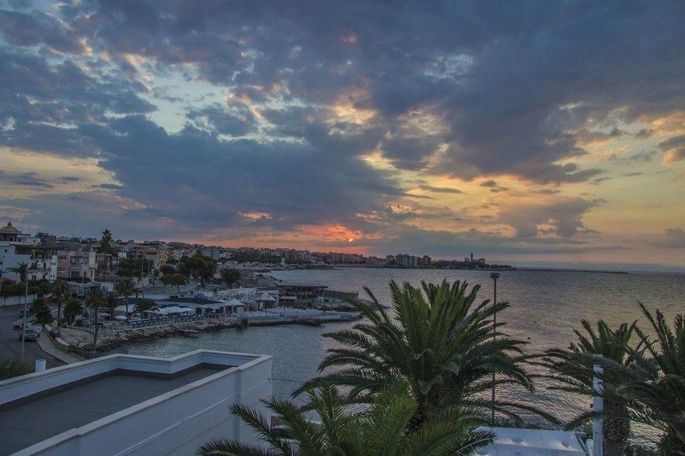 La Bella Trani - Suites And B&B Экстерьер фото