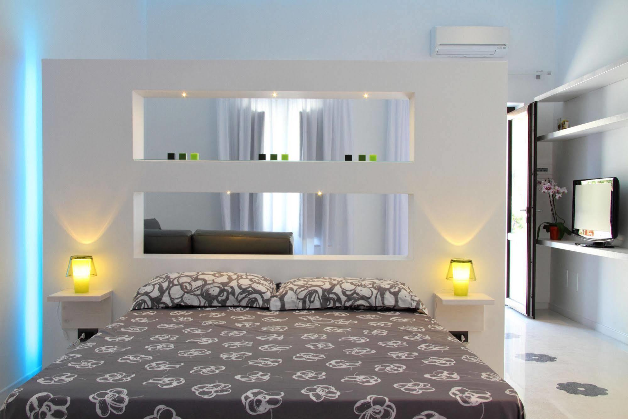 La Bella Trani - Suites And B&B Экстерьер фото