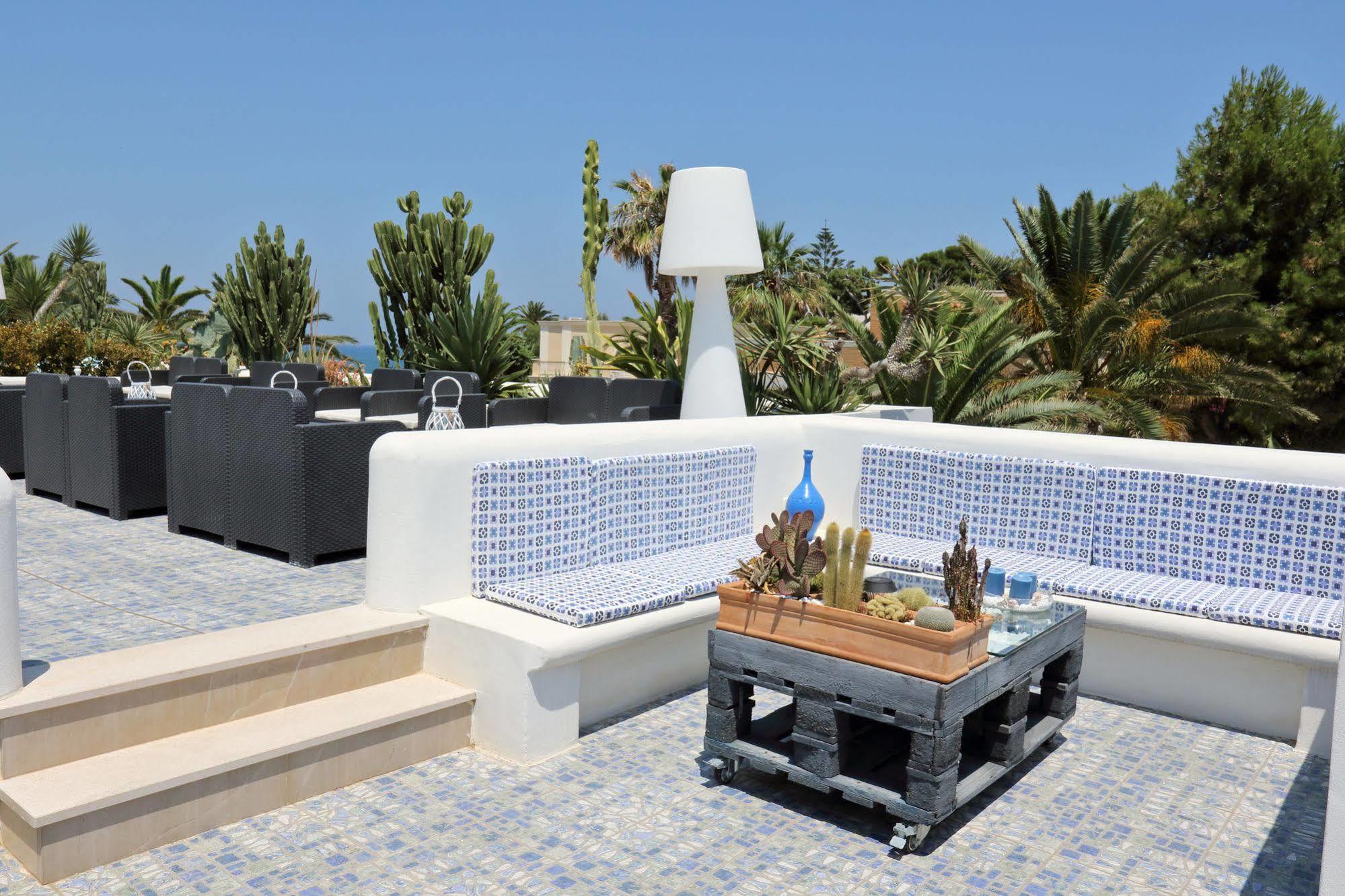 La Bella Trani - Suites And B&B Экстерьер фото